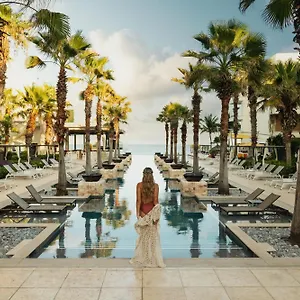 breathless-riviera-cancun-resort-spa.quintano-roohotels.com/